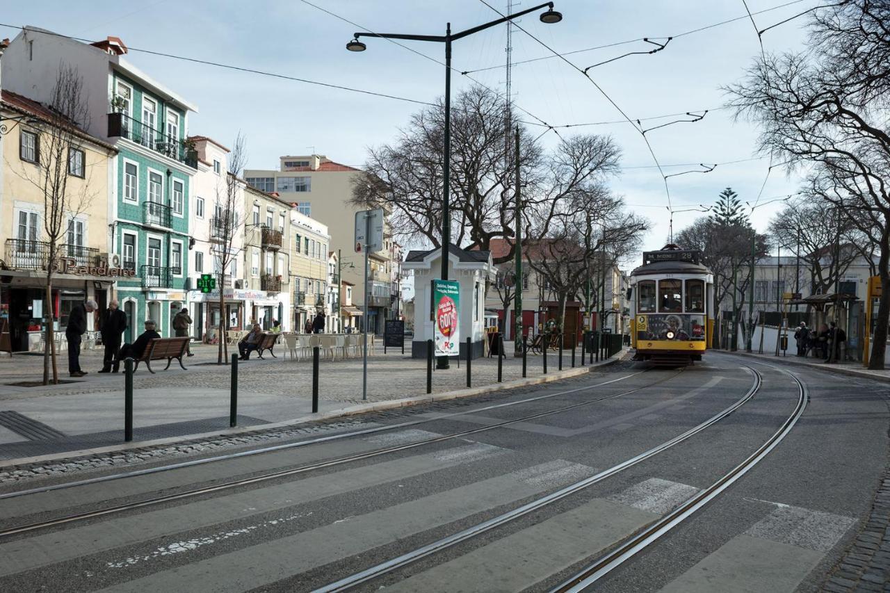 Lovelystay - Sunny Flat W/ Balcony Overseeing Graca And River Lisboa Eksteriør billede